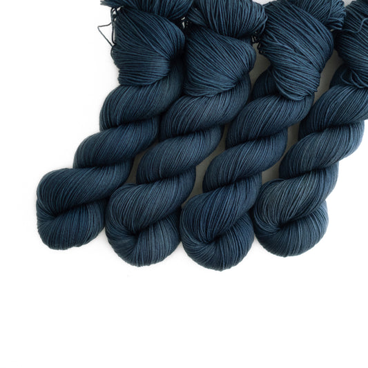 Midnight | Merino Fingering